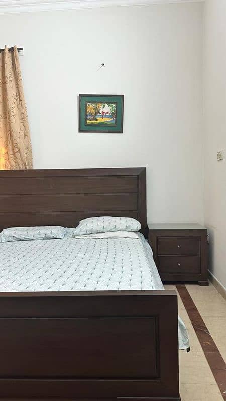 KING SIZE BED SET FOR SALE 3