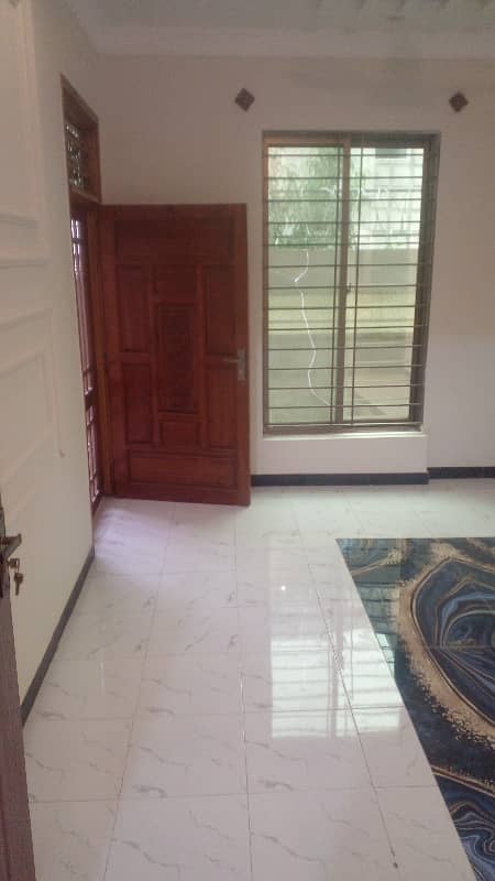 3 Bed House For Rent In Askari 14 Sec B 10