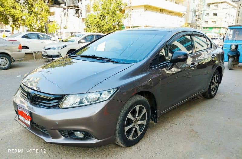 Honda Civic VTi Prosmatec Model 2013 in Mint Condition 1