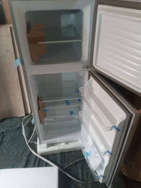 brand new refrigerator hai not usend box pack no open yet 4