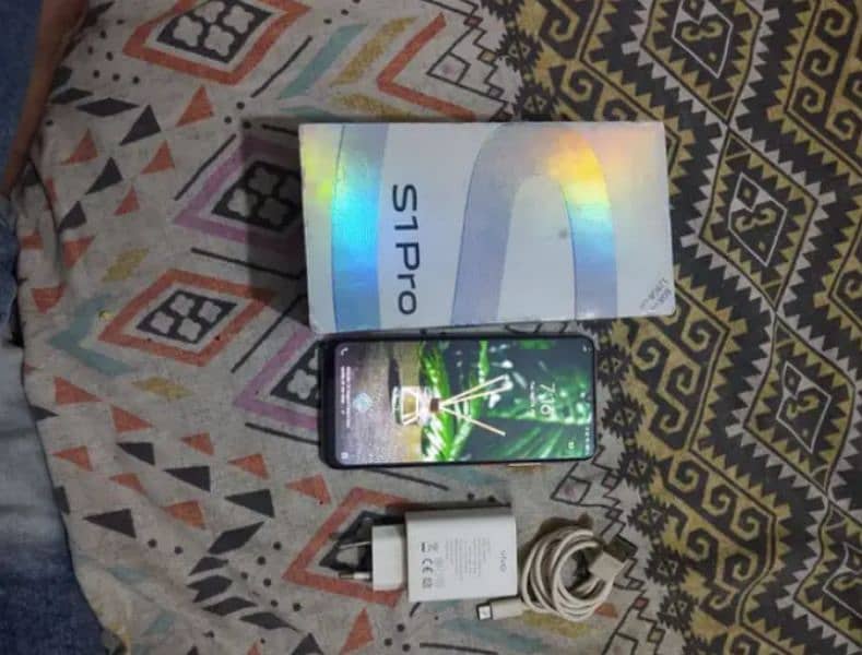 vivo s1 pro 8/128/GB complete Sman for sale WhatsAp number 03306266099 0