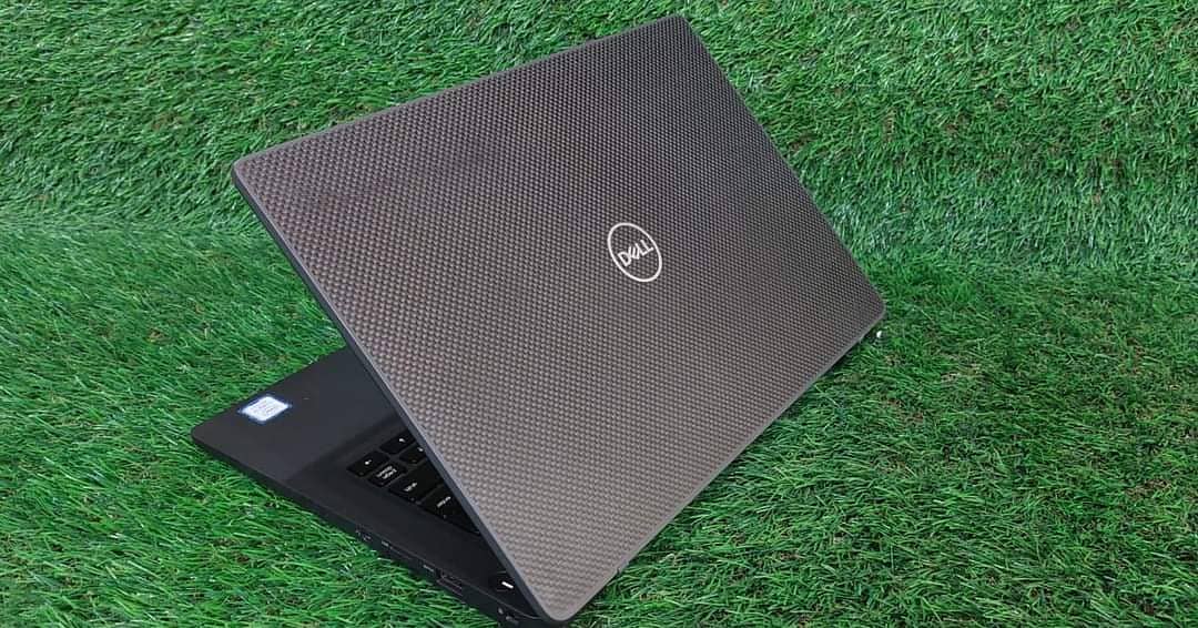 Dell Latitude 7400 Laptop, Corei5-8365U| 8th Gen, 8GB RAM, 256GB SSD 1