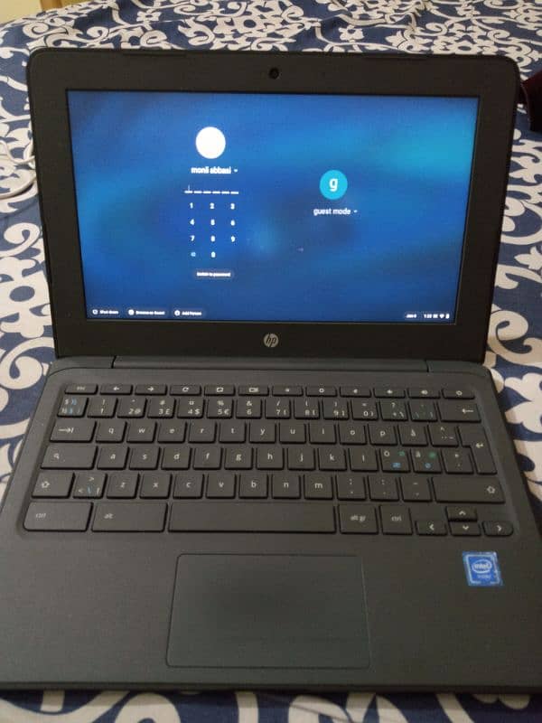 HP CHROMEBOOK 4/32_/128/256/SSD/ 10/10 CONDITION 3