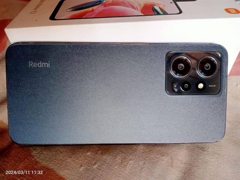 redmi note 12 10 by 10 with full box 3