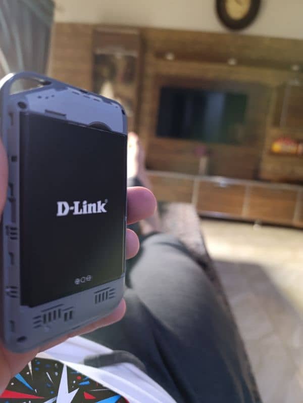 D Link DWR 930M 3