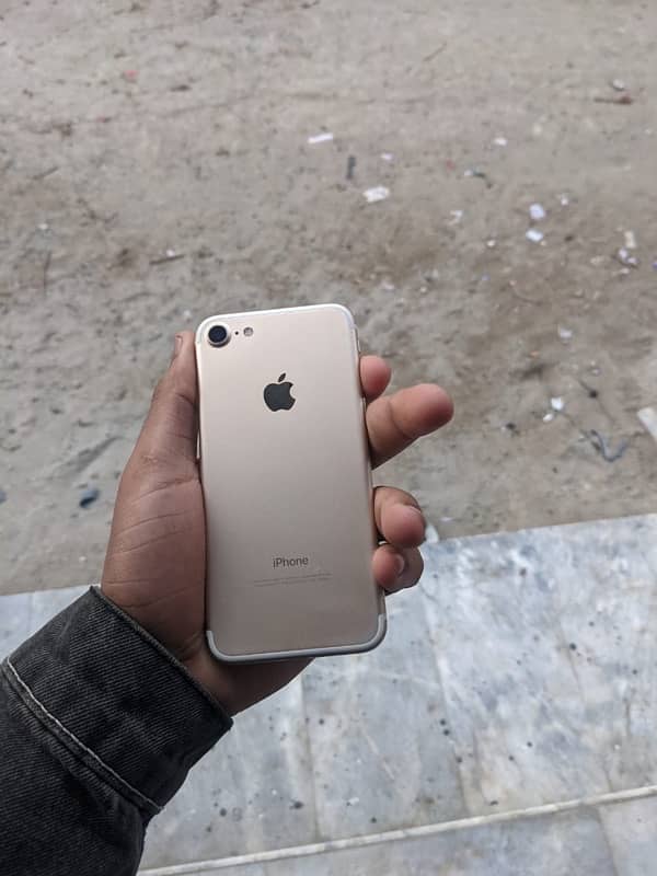 IPHONE 7 NOT PTA 10by 9 4