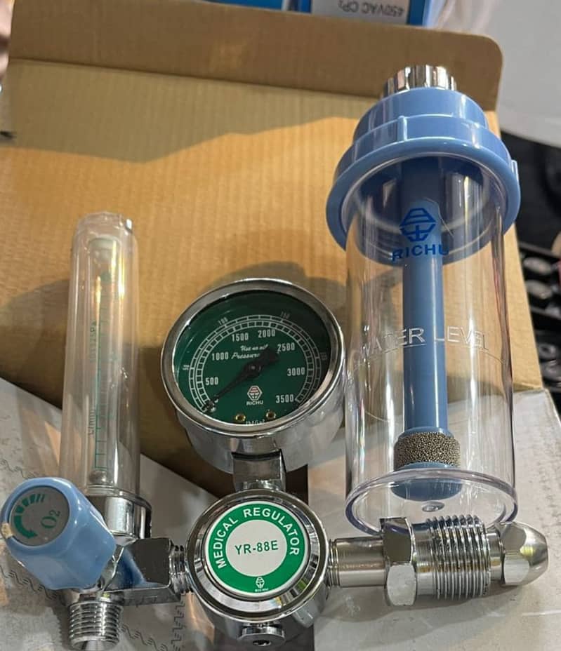 Cylinders Medical Oxygen Cylinders All Sizes available Lahore home del 8