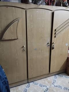 3 door cupboard