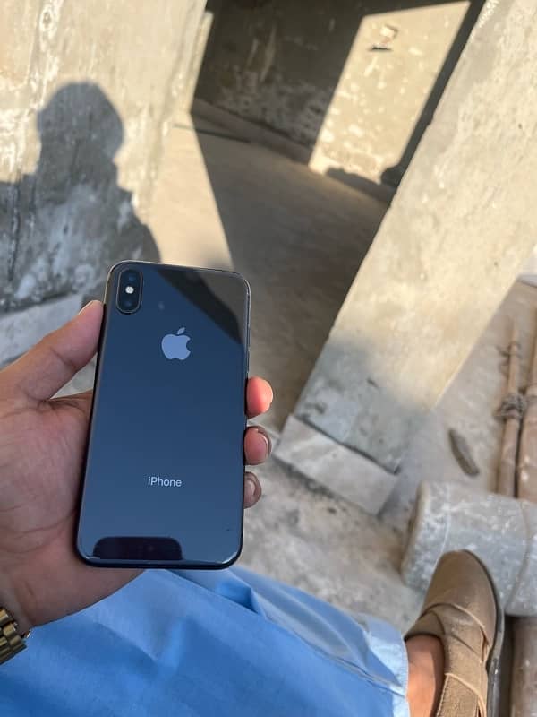 iPhone X black clr 64gb 1