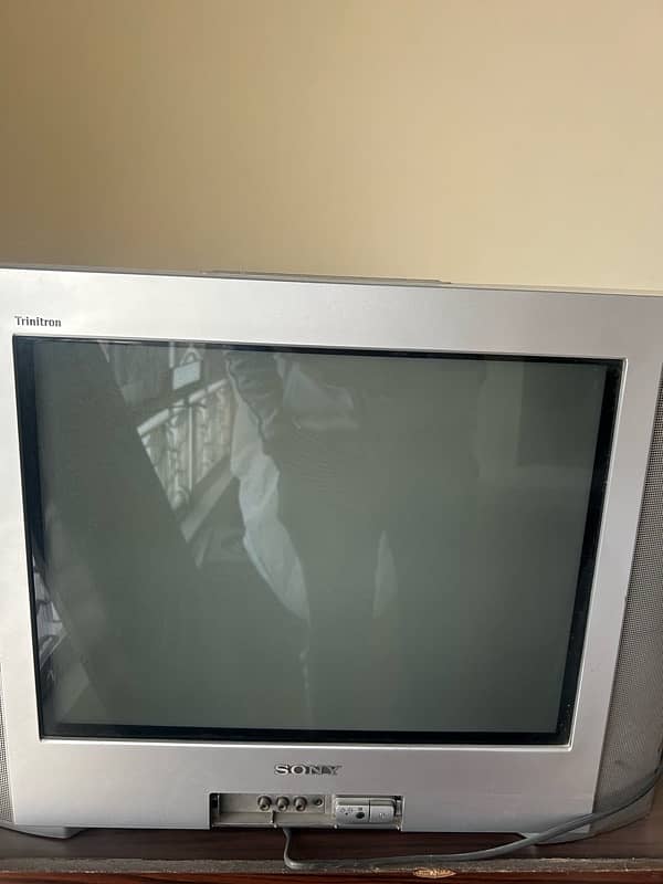 sony trinitron tv 1