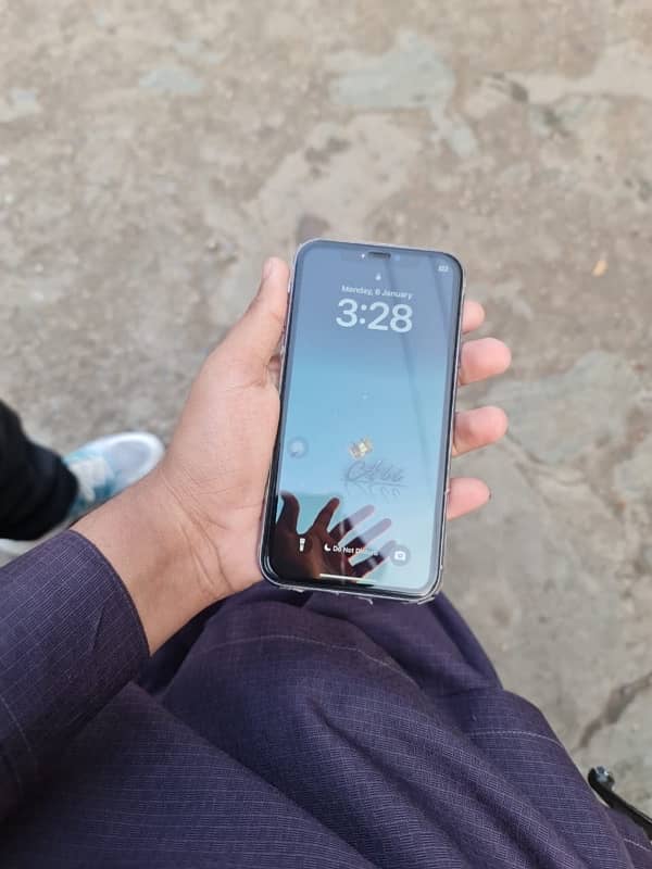 iPhone 11 sale 7