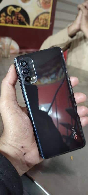 Oppo Reno-4 8+8/128 GB 3