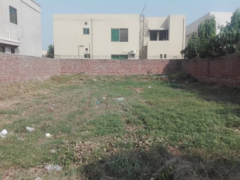 To sale You Can Find Spacious Prime Location Residential Plot In EME Society - Block E 0