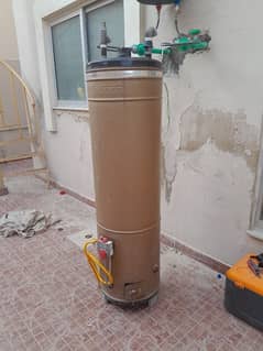 almost new geyser  for sale