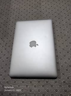 MacBook