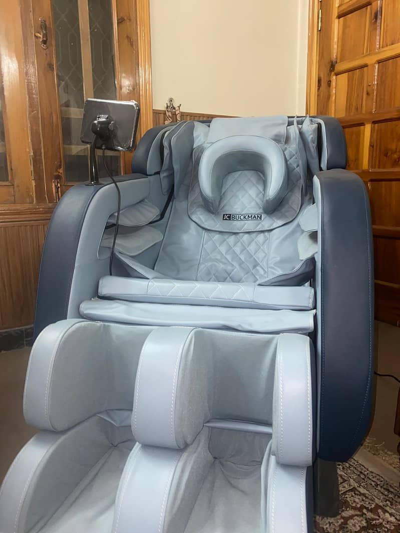 Jc buckman Massage chair for sale 2