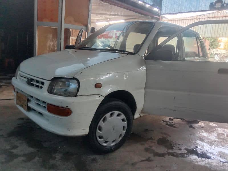 Daihatsu Cuore 2000 5