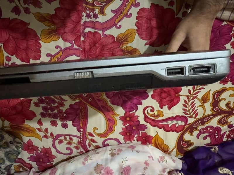 DELL LAPTOP FOR SELL i5 4