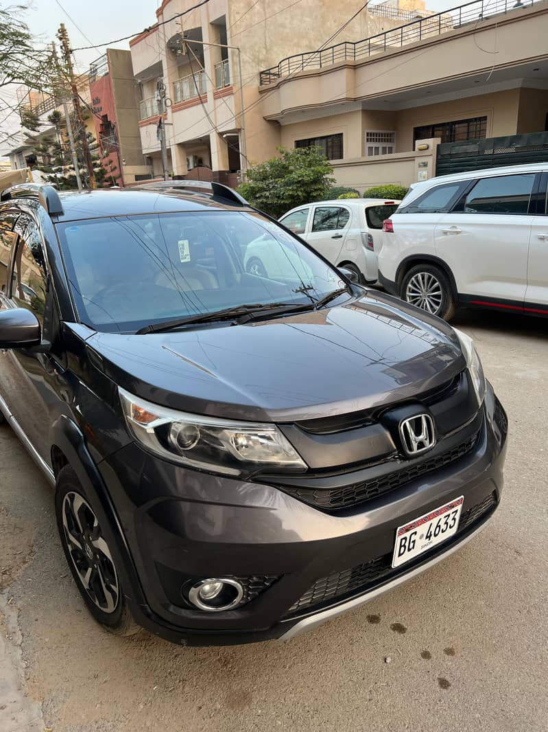 Honda BR-V S ( i-vtec ) 2017 1