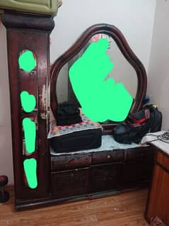 Dressing table