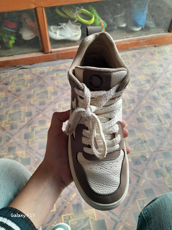 Ducson power shoes are for sale 0