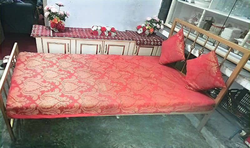 Iron sofa and iron bed 2