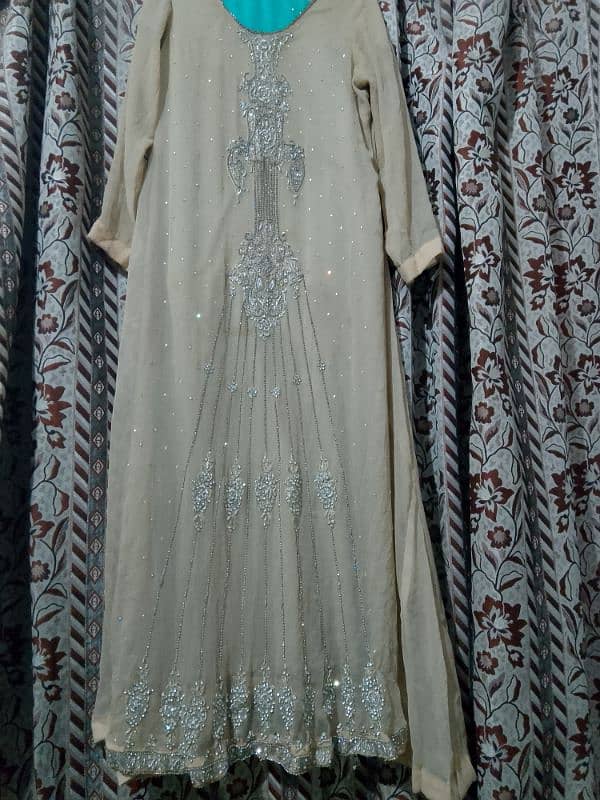 Elegant Beige gerogete maxi with turquoise blue shade duppata 3