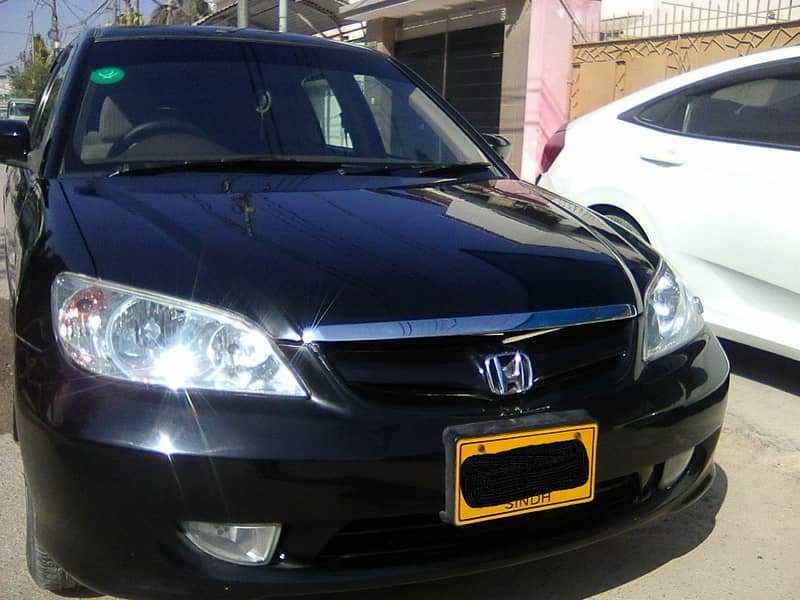 HONDA CIVIC EXi 2004 PROSMATIC BLACK AUTOMATIC BEHTREEN CONDITION 4