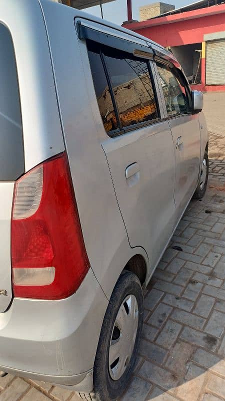 Suzuki Wagon R 2017 7