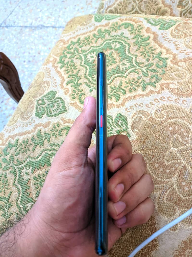 Huawei Mate 20Pro 6/126 6