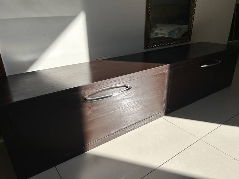 Tv console 3