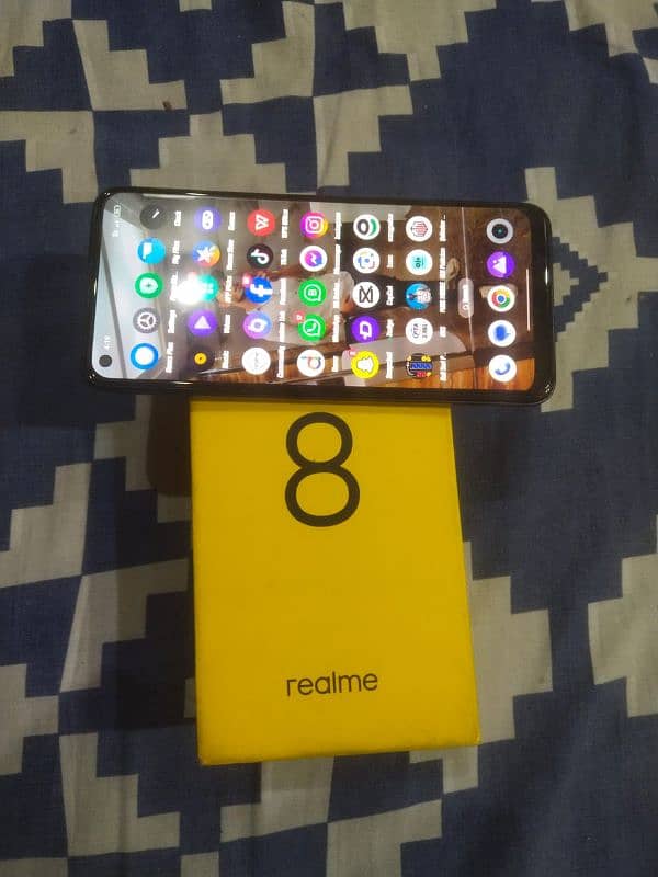 Realme 8 Screen frienger 8/128 All okay set me koi problem nhi hai 2