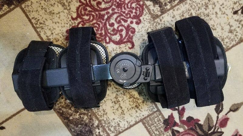 Imported Knee Brace Adjustable 1