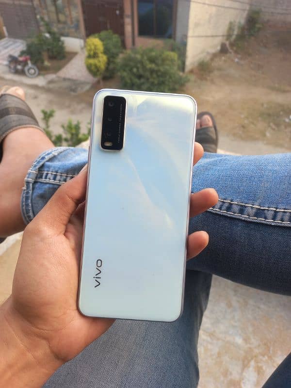 Vivo V20 Used Condition 9/10 1