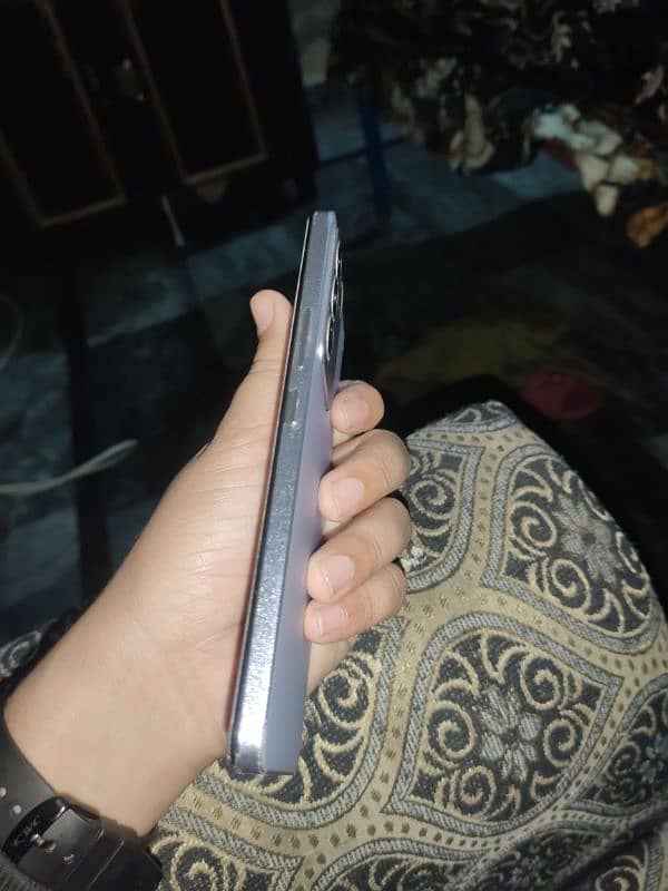 vivo v27e for sale condition 10/8 4