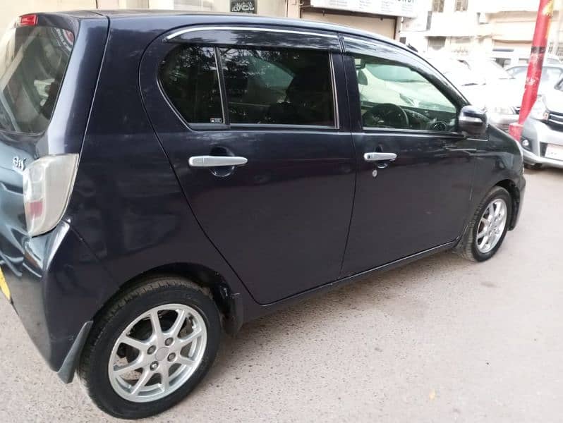 Daihatsu Mira 2015 1