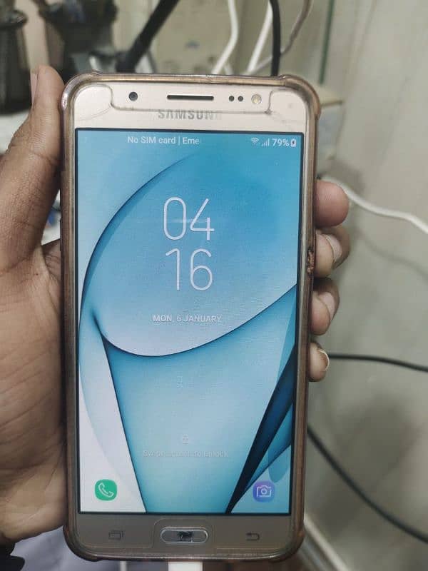 Samsung Galaxy j5 2016 with box 1