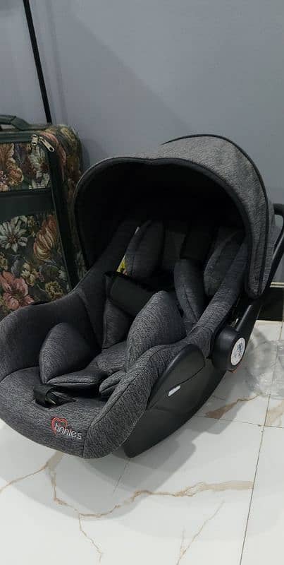 tinnies car seat plus seater 4