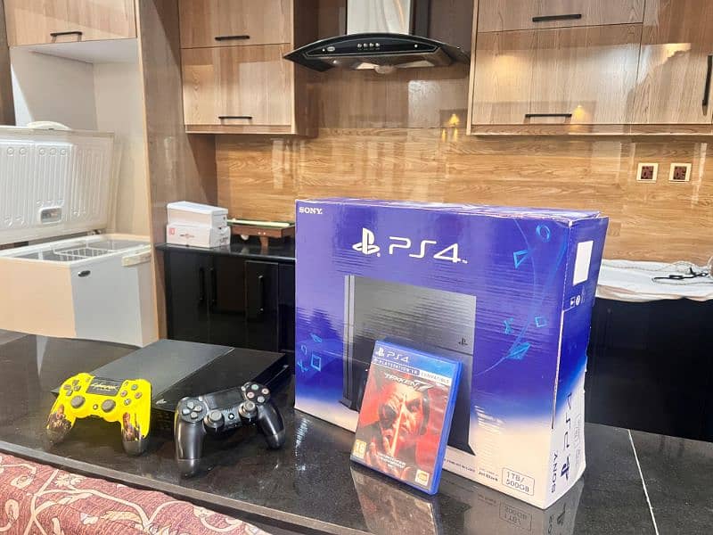 Ps4 500 GB with BOX 1