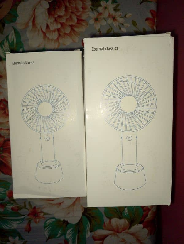 Urgent Sale Rechargeable Fan Eternal Classics 2