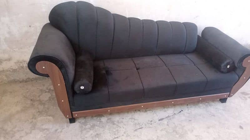 apna prana sofa chair wgra new krva or wo b km price ma 17