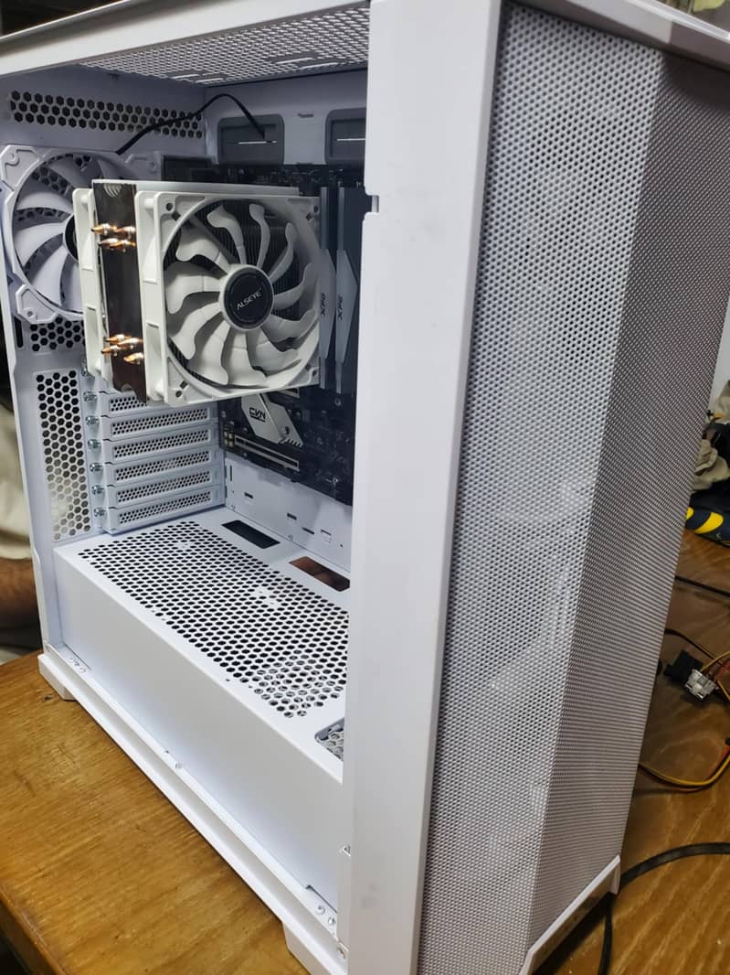 Ryzen 5 3600 and GTX 1650 gaming PC 2