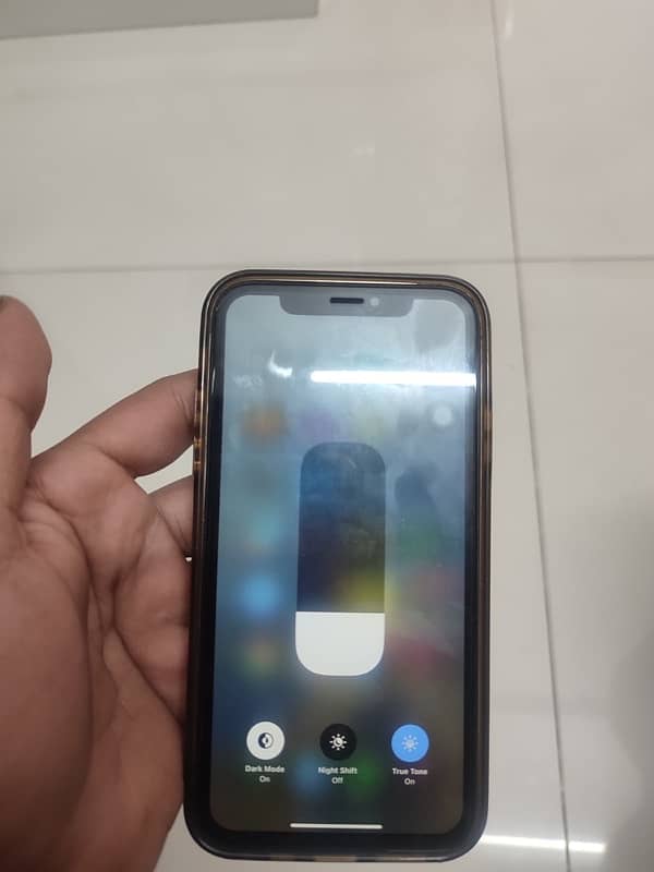 I phone Xr converte 13 pro  256 gb 4