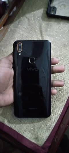 new mobail hai urgent sell hai vivo y85