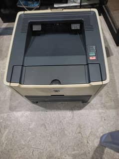 HP laserjet 1320