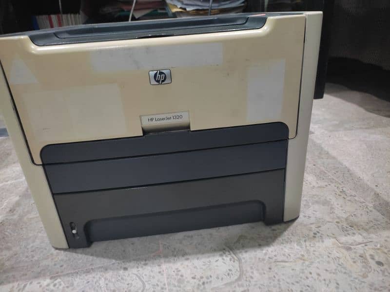 HP laserjet 1320 1