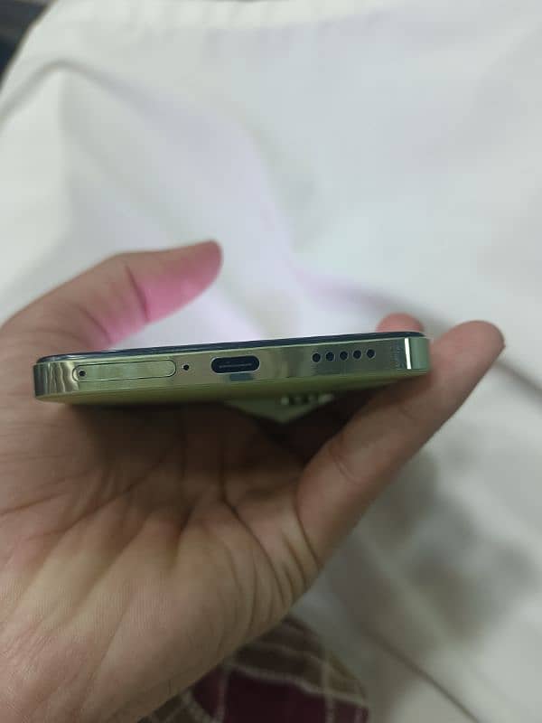 vivo Y 100  . . 256 Gb 10/10 Condition 3