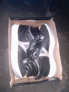 leepa shoes brand