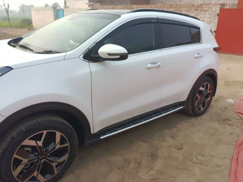 KIA Sportage 2022 FWD 13