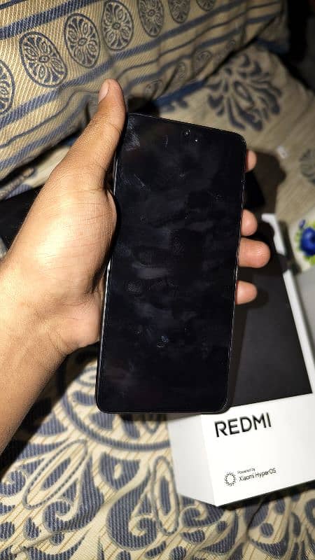 Redmi K80 (Poco F7 Pro) 1